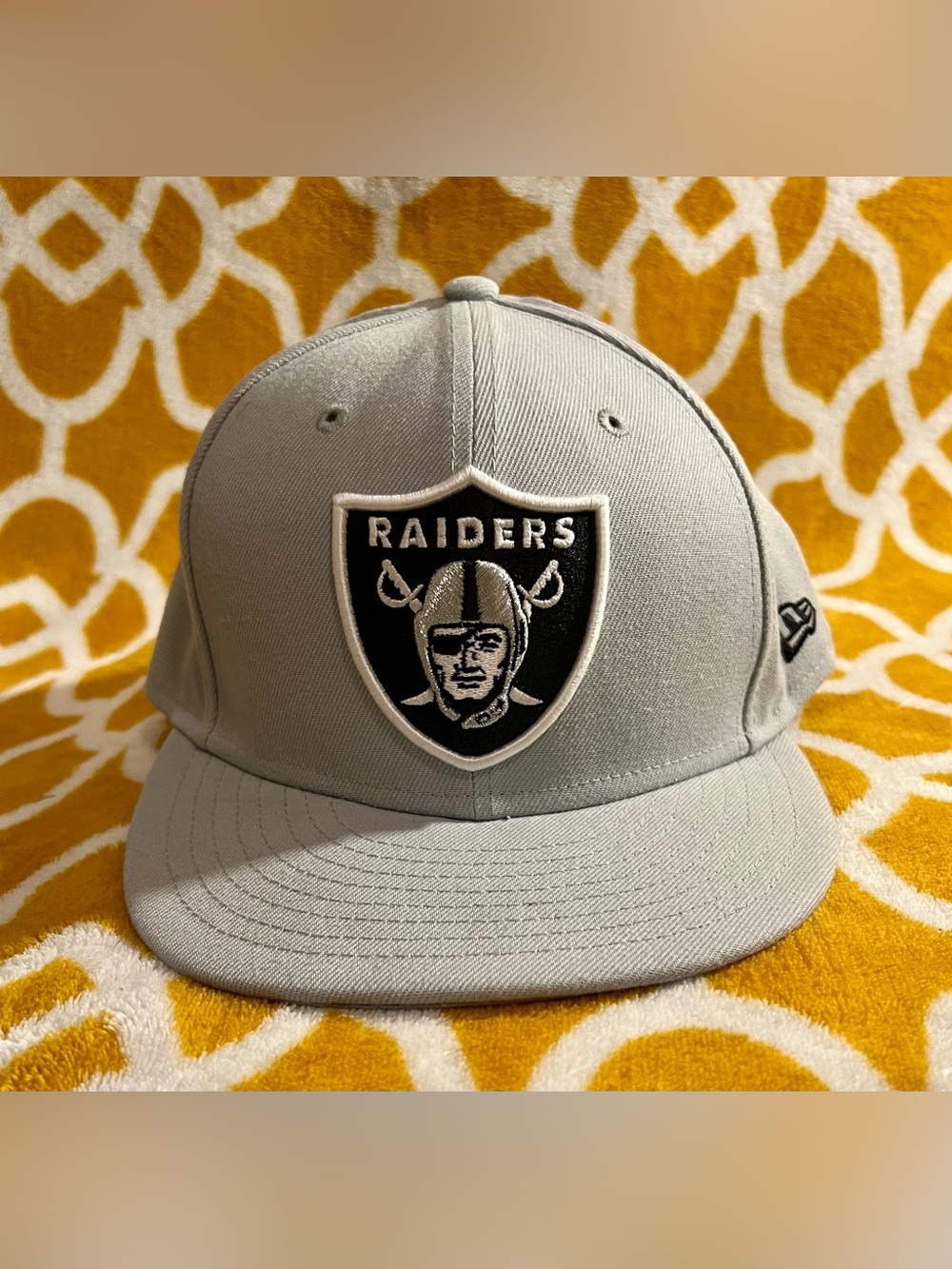 New Era 59FIFTY Oakland Raiders NFL Fitted Cap Hat Gray/Black/White 7 1/8